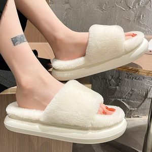 Thick Fluffy Fur Slippers Latest New Women Winter House Warm Furry Slippers Women Flip Flops Home Slides Flat Indoor Floor Shoes